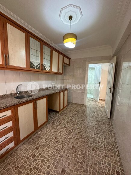 Доступная квартира 2+1 с отдельной кухней в районе Тосмур, всего 300 м от моря-id-10036-фото-3