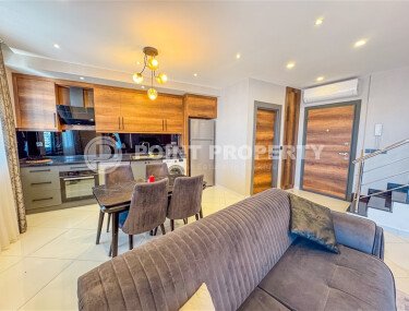 Шикарный пентхаус 2+1 с панорамными видами на море и горы Торос в Махмутларе-id-10037-фото-4