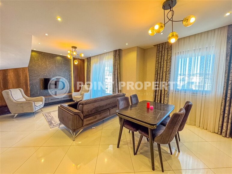 Шикарный пентхаус 2+1 с панорамными видами на море и горы Торос в Махмутларе-id-10037-фото-5