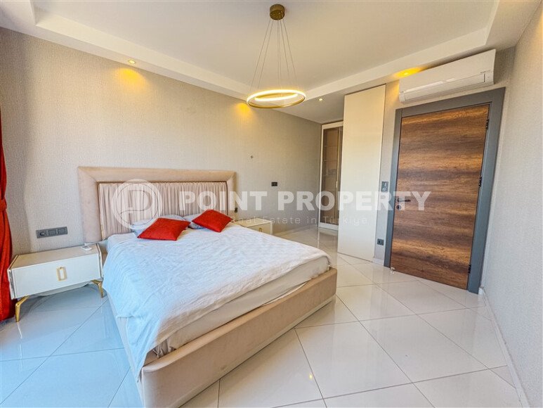 Шикарный пентхаус 2+1 с панорамными видами на море и горы Торос в Махмутларе-id-10037-фото-10