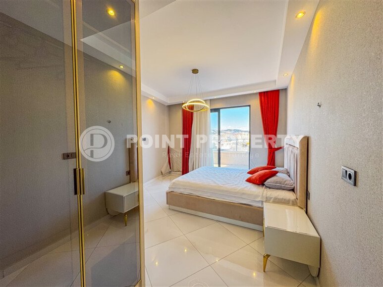 Шикарный пентхаус 2+1 с панорамными видами на море и горы Торос в Махмутларе-id-10037-фото-12