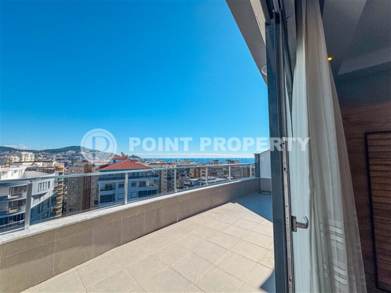 Шикарный пентхаус 2+1 с панорамными видами на море и горы Торос в Махмутларе-id-10037-фото-17