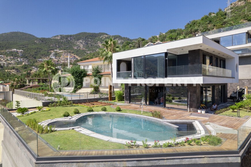 Дизайнерская вилла в центре Алании Бекташ 321 кв.м.  Получение гражданства Турции-id-1353-фото-2