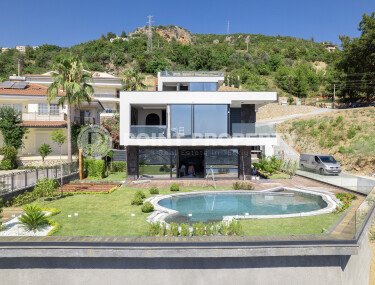 Дизайнерская вилла в центре Алании Бекташ 321 кв.м.  Получение гражданства Турции-id-1353-фото-4