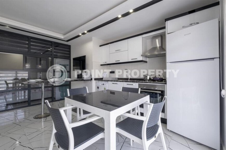 Modern apartment 50 m², Alanya center, Keykubat beach, with partial sea view-id-10046-photo-2