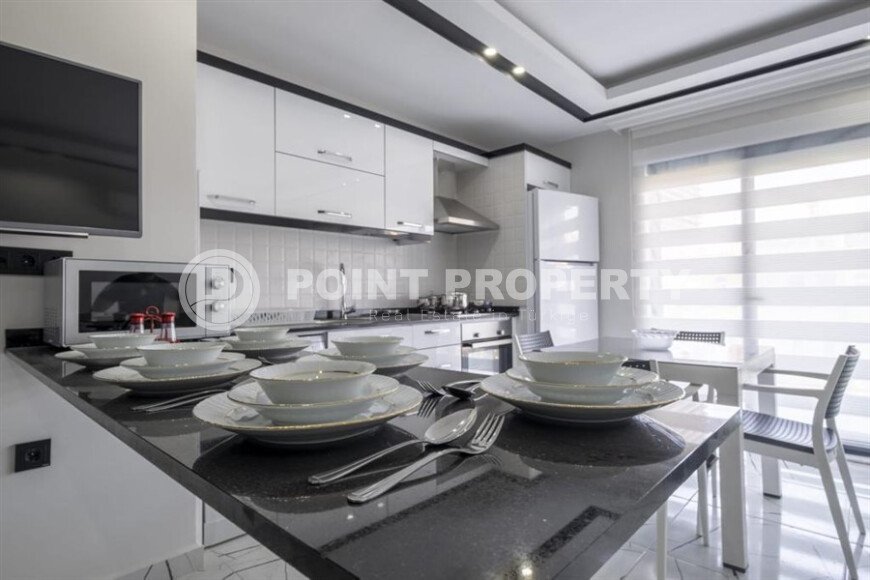 Modern apartment 50 m², Alanya center, Keykubat beach, with partial sea view-id-10046-photo-3