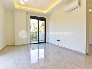 Sunny apartment 56 m² in the center of Alanya on the border with the Oba district, a complex with developed infrastructure-id-10051-photo-4