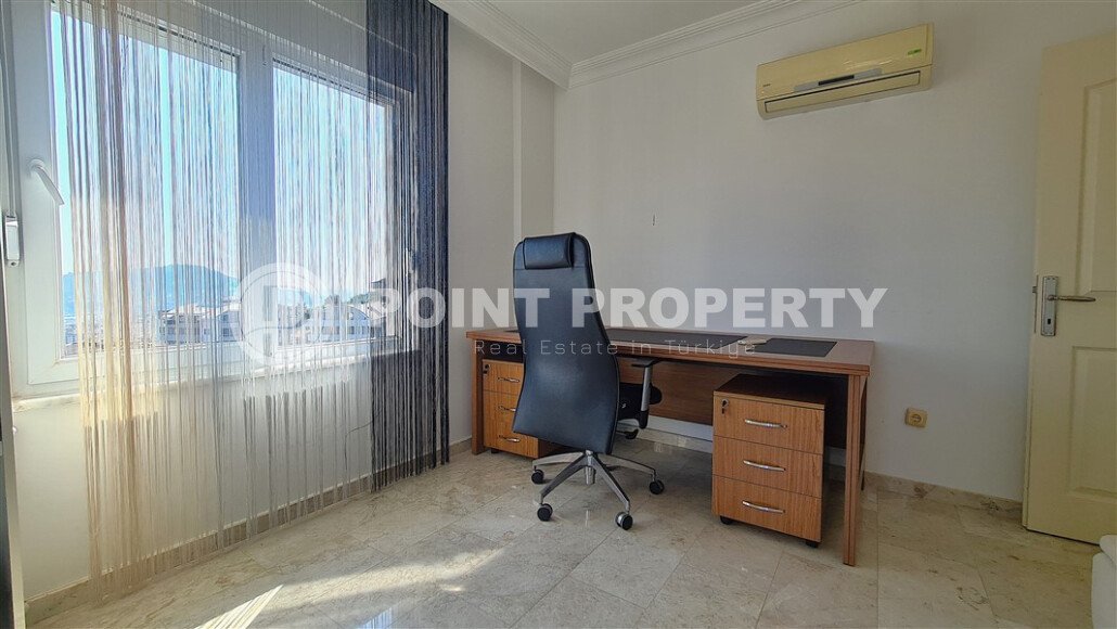 Two-level villa 200 m², in the center of Alanya, with a view of the sea and Kale-id-10062-photo-10