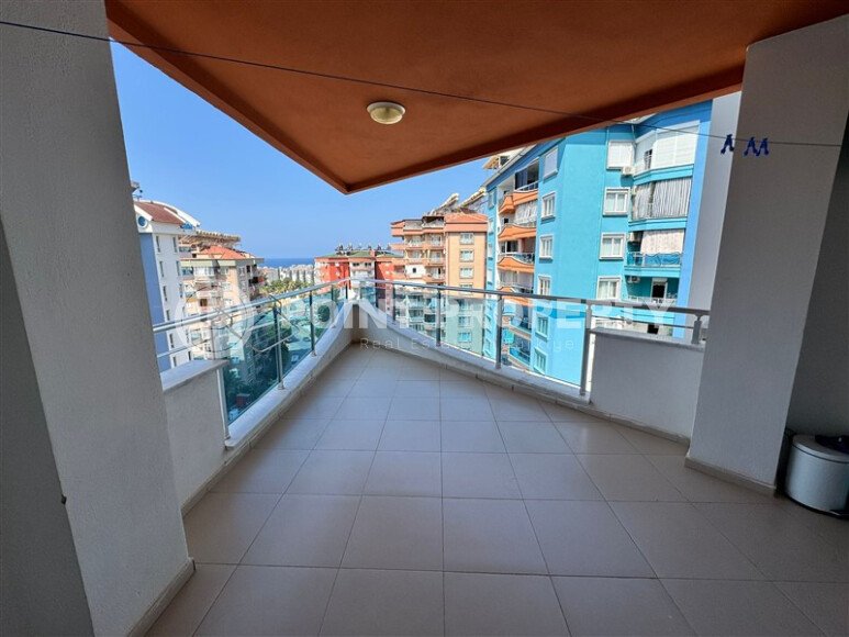 Светлая квартира 65 м² в районе Тосмур с видом на море, Кале и ВНЖ-id-10070-фото-8