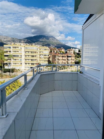 Cozy studio 40 m² in Mahmutlar area, complex with rich infrastructure-id-10074-photo-9