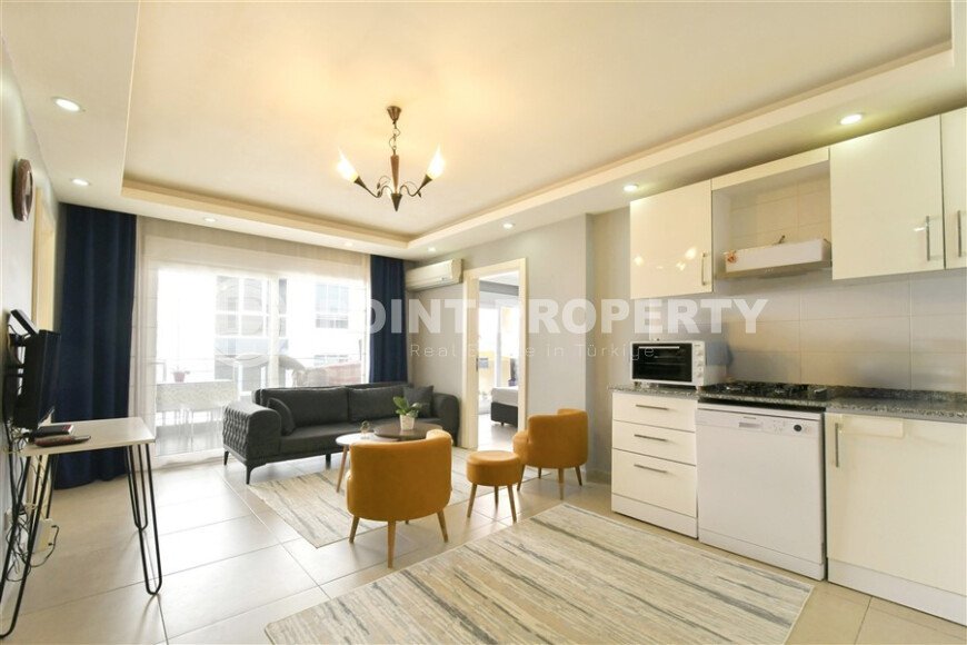Комфортная квартира 55 м² рядом с пляжем Клеопатры в центре Аланьи с ВНЖ-id-10081-фото-2