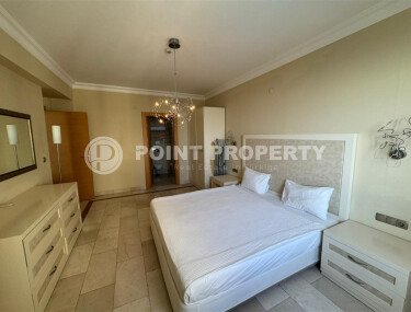 Cozy 90 m² apartment with sea and mountain view in Kargicak-id-10083-photo-5