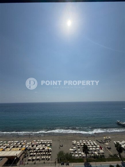 Amazing 105 m² apartment on the first line in Mahmutlar with direct sea view-id-10086-photo-1