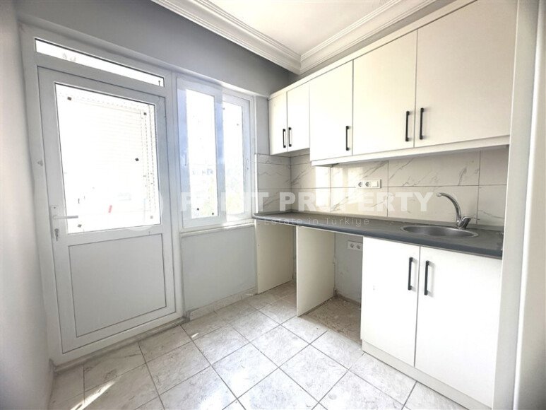 Квартира 60 м² с отдельной кухней, центр Аланьи, рядом с морем-id-10100-фото-2