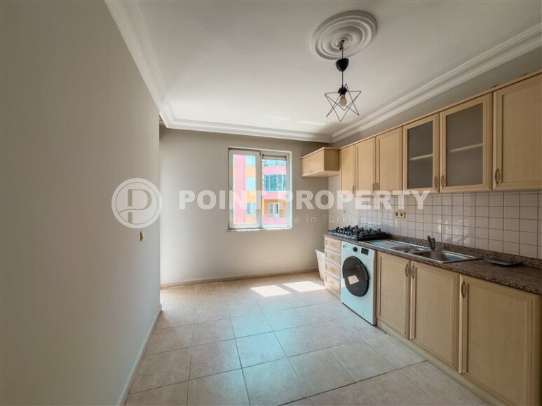 Просторная квартира 100 м², район Обагёль, отдельная кухня-id-10104-фото-5