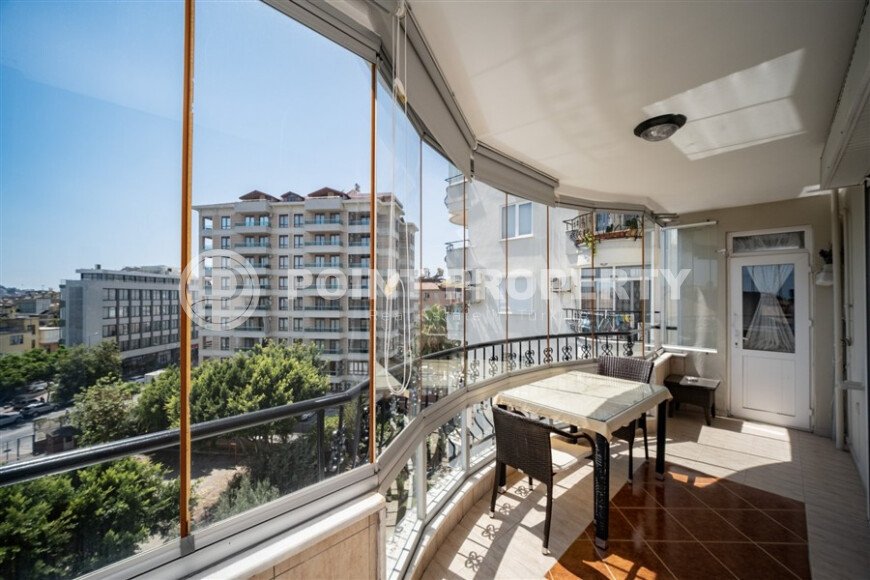 Spacious apartment 180 m², Sugezu area, Alanya center-id-10107-photo-12