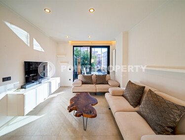 Солнечная квартира 1+1, 55 м² в центре Аланьи с панорамными окнами-id-10113-фото-1