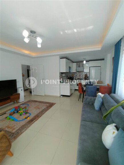 Spacious duplex 3+1, 150 m² in Mahmutlar area, close to the sea and with sea view-id-10124-photo-4