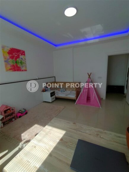 Spacious duplex 3+1, 150 m² in Mahmutlar area, close to the sea and with sea view-id-10124-photo-10