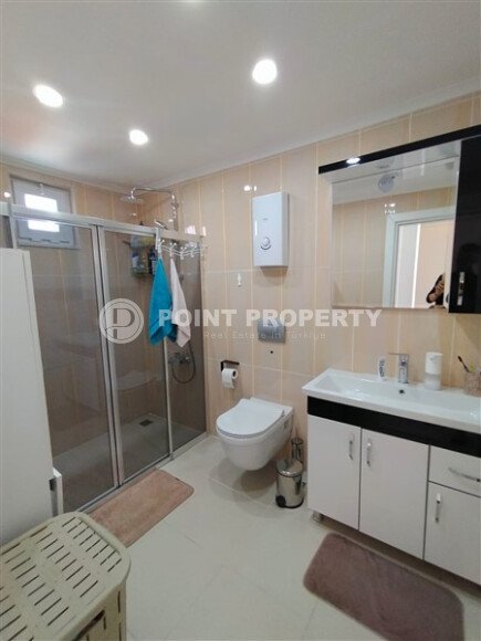 Spacious duplex 3+1, 150 m² in Mahmutlar area, close to the sea and with sea view-id-10124-photo-14