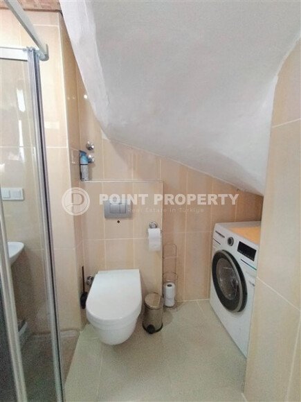 Spacious duplex 3+1, 150 m² in Mahmutlar area, close to the sea and with sea view-id-10124-photo-15