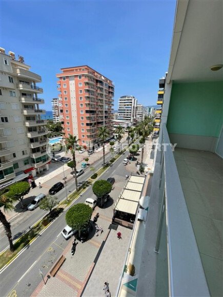 Солнечная квартира 1+1, 65 м² в районе Махмутлар, с видом на центральный проспект и частично море-id-10130-фото-10