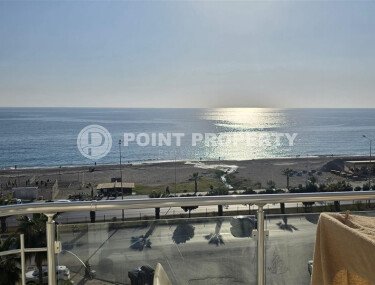 Panoramic apartment 2+1, 115 m² on the first line of the sea in Mahmutlar-id-10140-photo-3