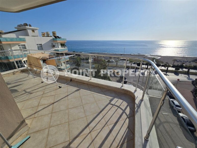 Панорамная квартира 2+1, 115 м² на первой линии моря в Махмутларе-id-10140-фото-8