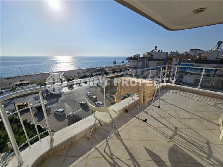 Панорамная квартира 2+1, 115 м² на первой линии моря в Махмутларе-id-10140-фото-9