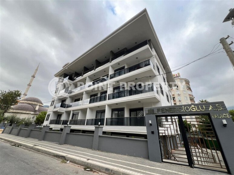 Квартира 1+1, 50 м² в районе пляжа Клеопатры, центр Аланьи, подходит для гражданства-id-10173-фото-1