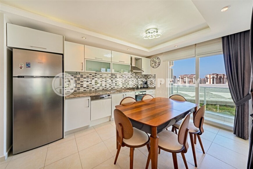 A comfortable 2+1 apartment, 90 m², with a sea view in a large complex, Avsallar district-id-10174-photo-2