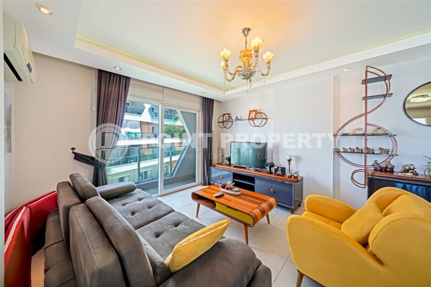 A comfortable 2+1 apartment, 90 m², with a sea view in a large complex, Avsallar district-id-10174-photo-3
