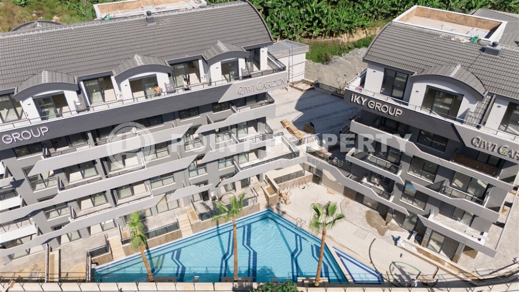 Линейные и двухуровневые квартиры в жилом комплексе на завершающем этапе строительства, в 1800 метрах от  моря-id-7406-фото-3