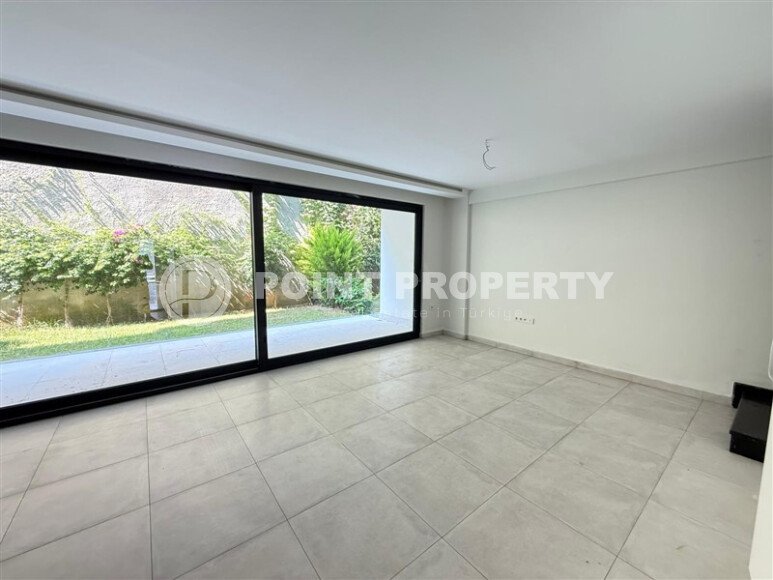 Garden duplex 2+1, 130 m² in Kargicak with a spacious terrace and infrastructure-id-10183-photo-3