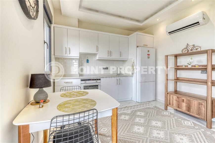 Stylish 50 m² apartment in Mahmutlar with sea and castle views-id-10208-photo-2