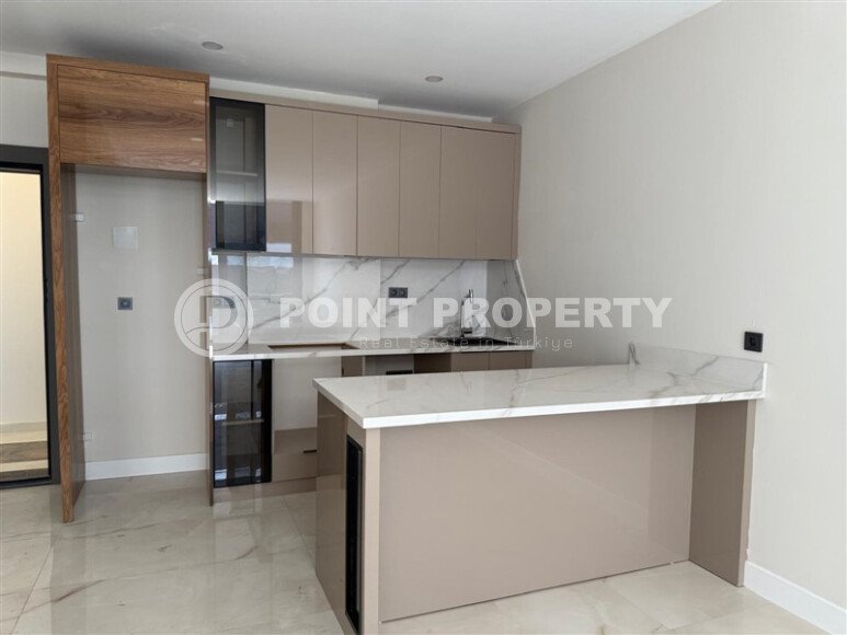 Modern 65 m² apartment in a complex with rich infrastructure, Cleopatra Beach-id-10211-photo-2