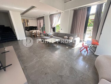 Дублекс 2+1 с выходом в сад в комплексе премиум класса в районе Каргыджак-id-10221-фото-2