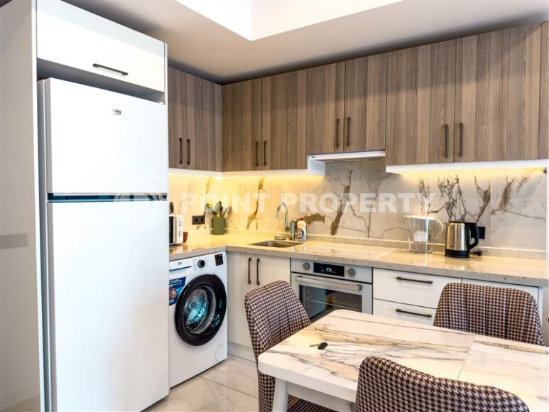 Modern apartment 57 m² in the center of Alanya, Cleopatra Beach-id-10232-photo-2