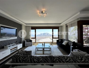 Просторная квартира 210 м² с видом на море и крепость — подходит под гражданство и ВНЖ-id-10237-фото-4