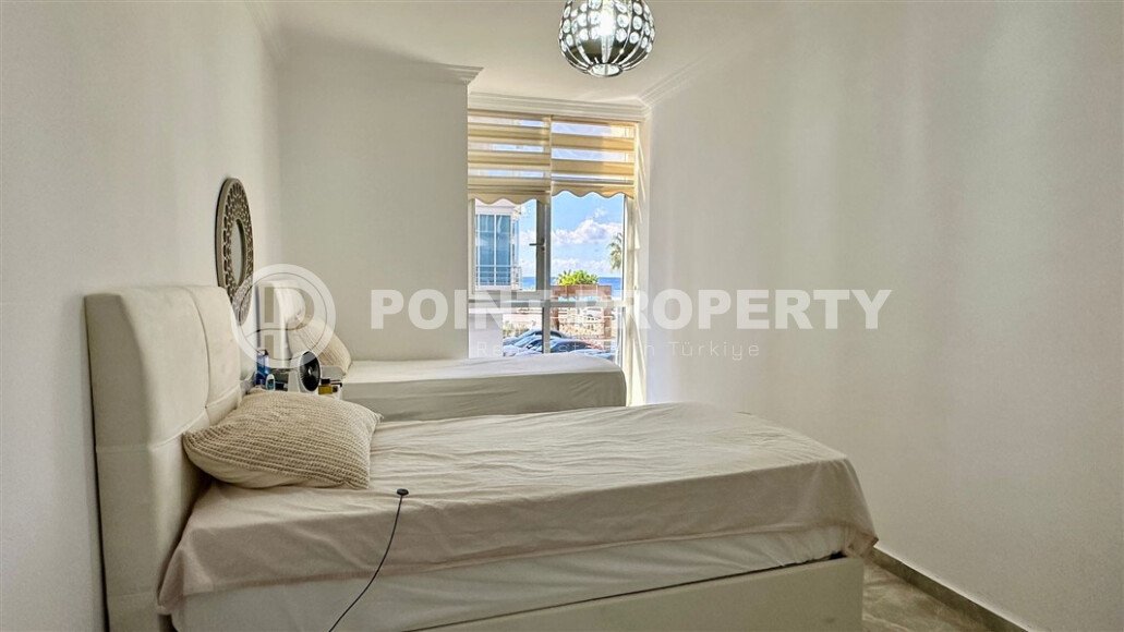 100 m² apartment with direct sea views in Kestel in a complex on the first line-id-10241-photo-10