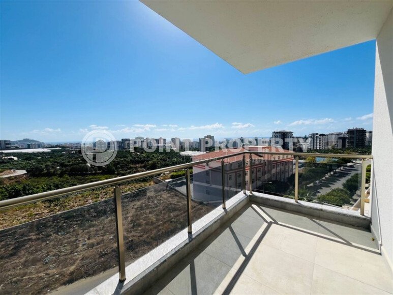 Furnished 2+1 apartment with sea views in a complex with infrastructure in Mahmutlar-id-10244-photo-9