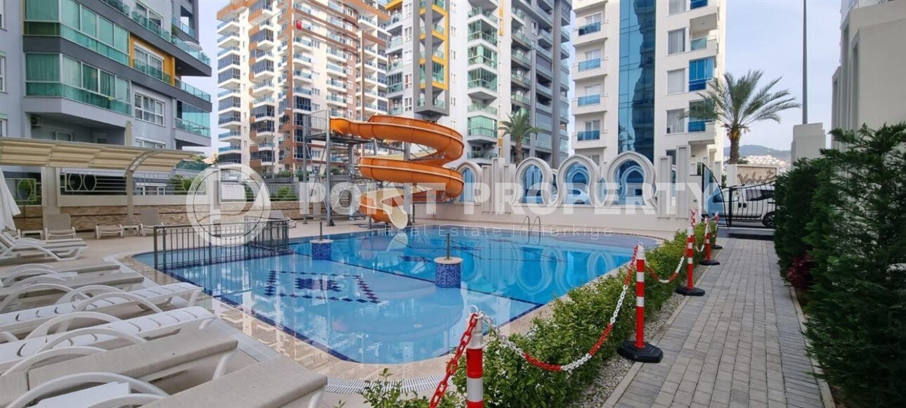 Furnished 1+1 apartment in a complex with developed infrastructure in Mahmutlar-id-10245-photo-13