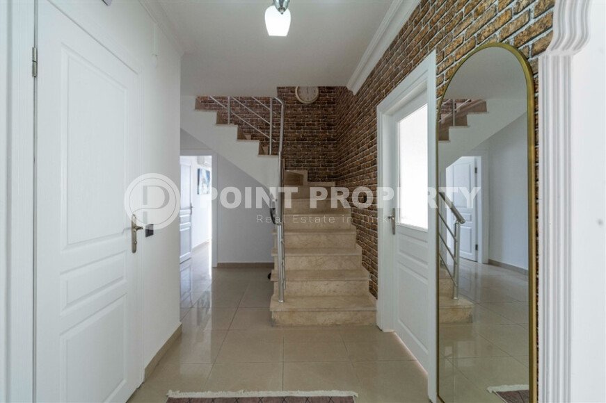 Уютная меблированная двухуровневая вартира 4+2 площадью 190 м² в жилом комплексе с бассейном в Оба-id-10246-фото-19