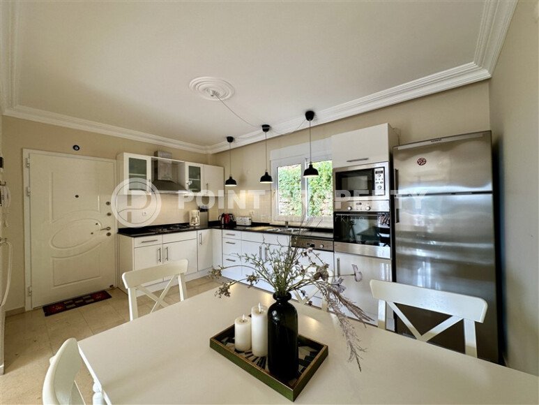 Вилла 100 м² с частным бассейном и мебелью в Тепе — подходит для оформления ВНЖ-id-10247-фото-7