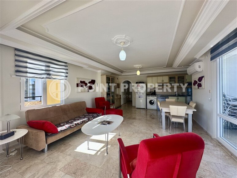 An impressive 240 m² of comfort in a bright duplex penthouse with a panoramic terrace in the center of Mahmutlar-id-10256-photo-2