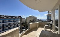 An impressive 240 m² of comfort in a bright duplex penthouse with a panoramic terrace in the center of Mahmutlar-id-10256-photo-10