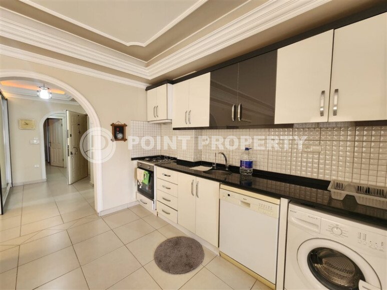 A cozy furnished apartment of 125 m² in a complex with infrastructure in Mahmutlar near the sea-id-10258-photo-6