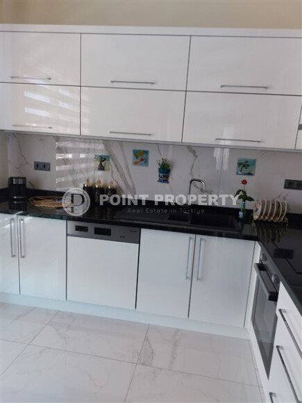 Стильный дуплекс 130 м², район пляжа Клеопатры, центр Аланьи-id-10266-фото-4