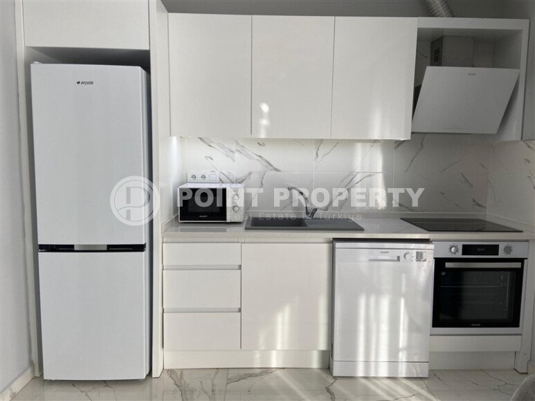 Cozy 1+0 apartment 38 m², center of Alanya, near the sea-id-10272-photo-3