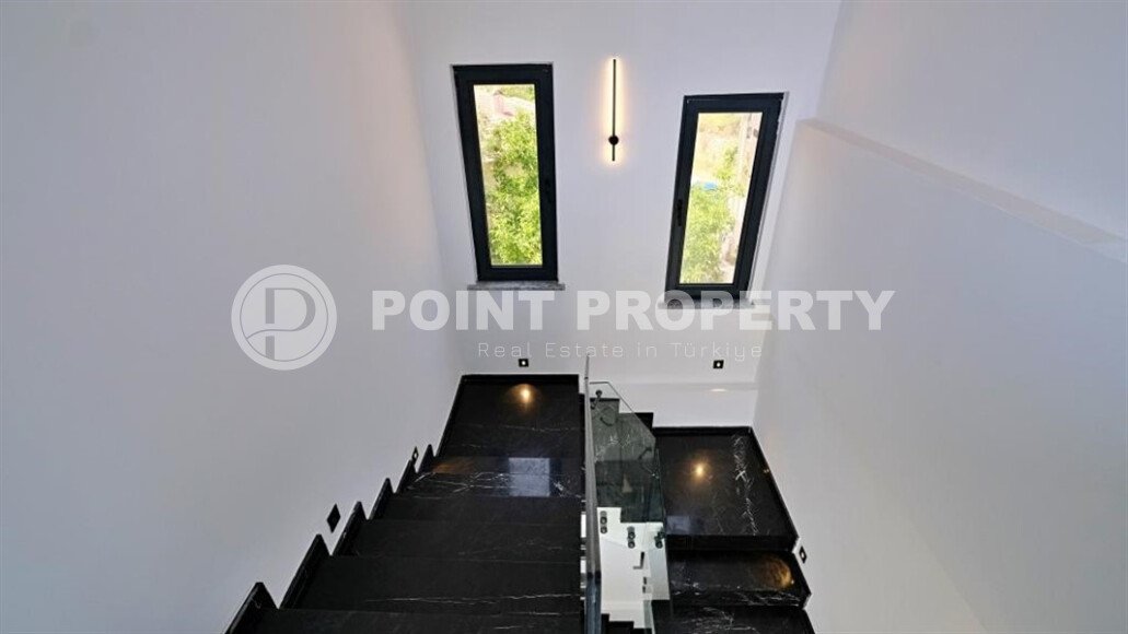 Magnificent modern villa 525 m², Bektaş area, with elevator and views of the sea and surrounding area-id-10274-photo-16